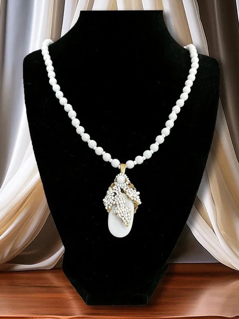 Vintage Mariam Haskell Milk Glass Bead Necklace Signed Clasp / Pendant 20”